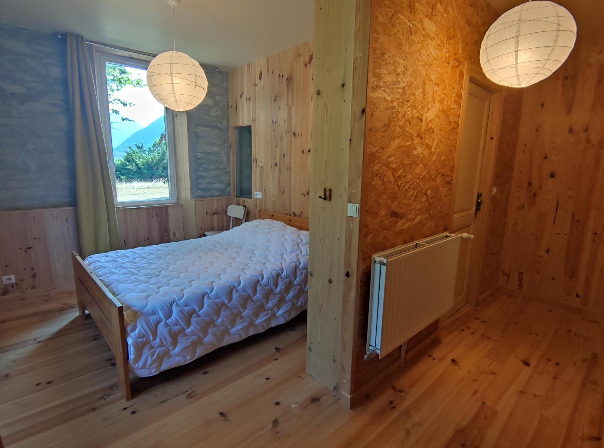 Chambre Cedre Cadéac エクステリア 写真